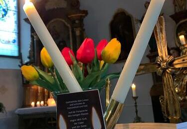 Kerzen die zu Mariä Lichtmess gesegnet wurden.