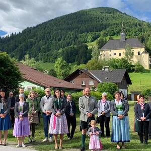 Hl. Messe vor dem Betreuten Wohnen